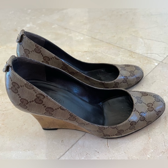 Gucci G print wedge size 9 1/2 - Picture 2 of 10
